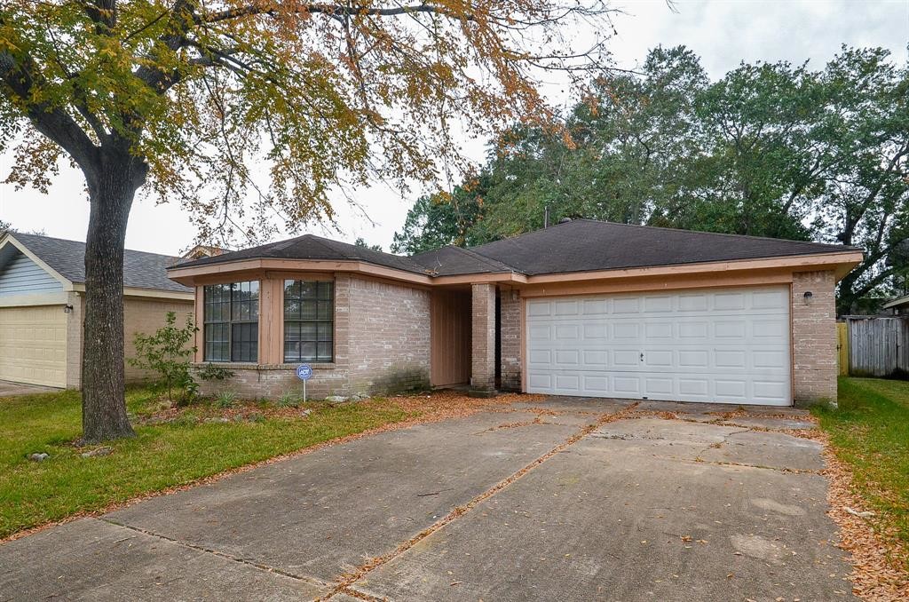 Primary Photo - 10423 Hidden Moon Dr