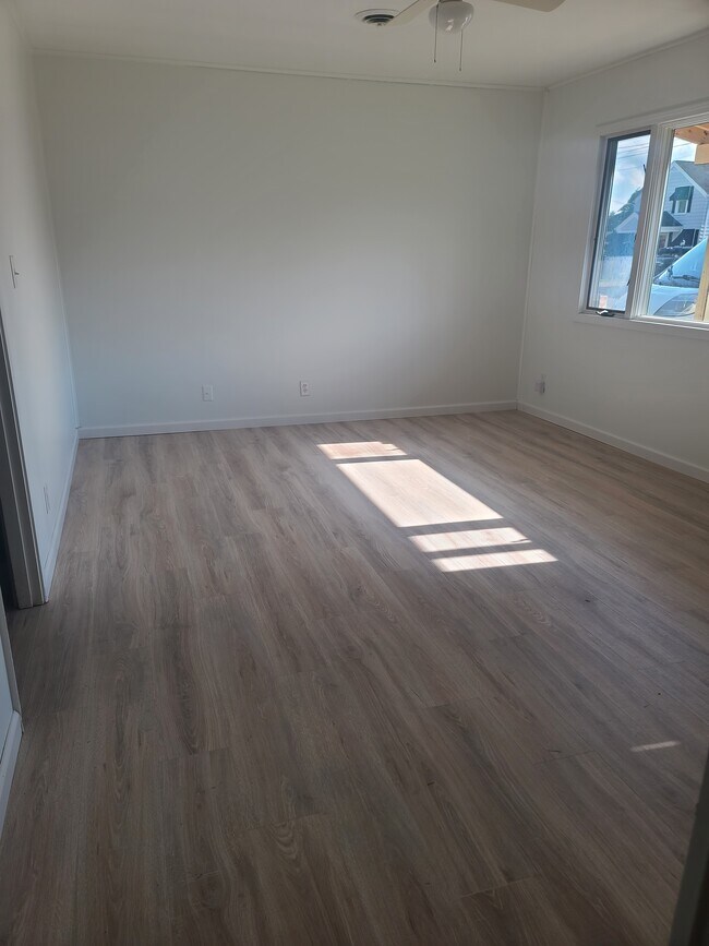 Foto del edificio - 2630 Ritchie St