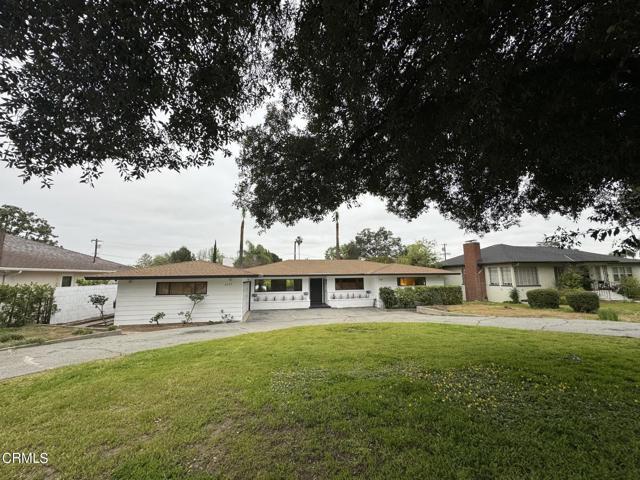Building Photo - 3830 Greenhill Rd