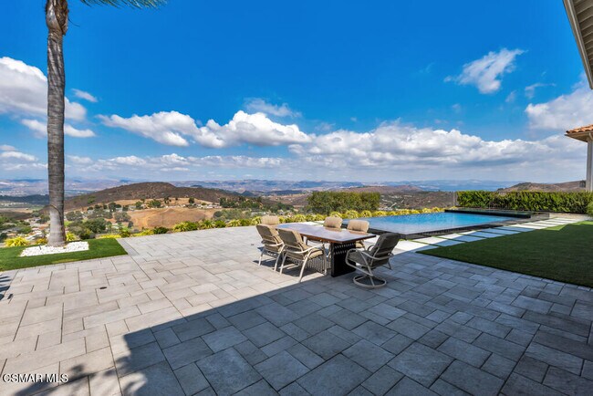 Foto del edificio - 4066 Calle Del Sol