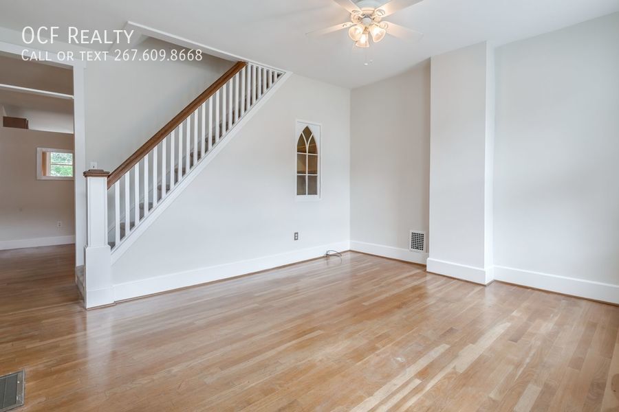 Fairmount Townhome House for Rent in Philadelphia, PA