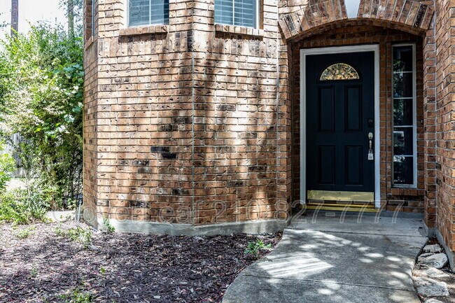 Foto del edificio - 417 Sunrise Canyon Dr