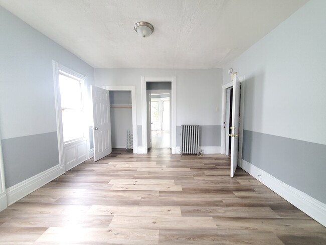 Foto del edificio - 184 Fairmount Ave