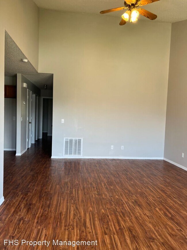Foto del edificio - 2 br, 2 bath House - 3028 W Edgewood