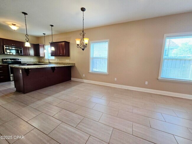 Building Photo - 138 Kaelyn Ln