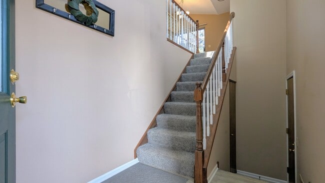 Foto del edificio - 918 Ridgefield Ln