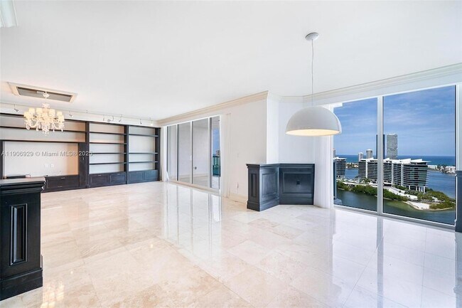 Foto del edificio - 3201 NE 183rd St