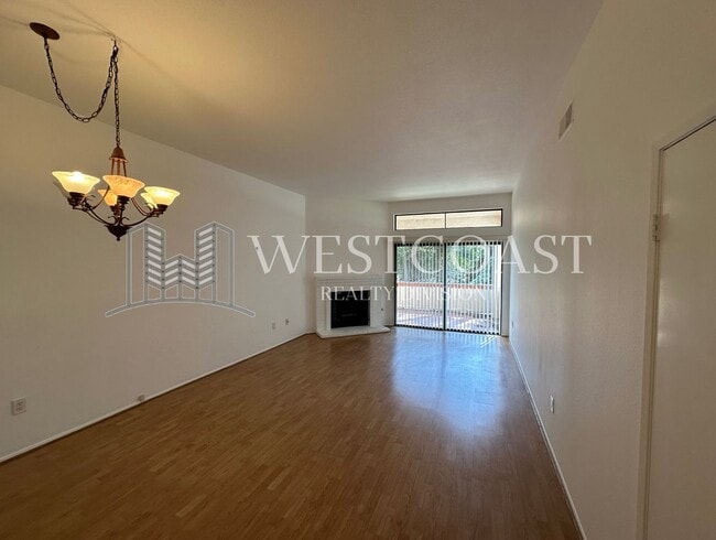 Building Photo - Beautiful Two-Story 3 Bed, 2 Bath Home in Calavera Hills Villas Community in Carlsbad