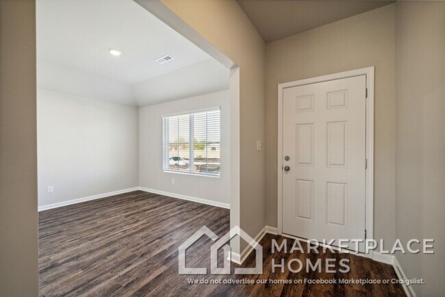 Foto del edificio - 4022 Ryan Dr SW