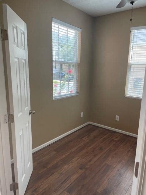 Building Photo - 402 Chatooga Ln