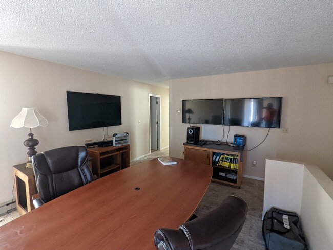 Living Room - 902 N Logan St