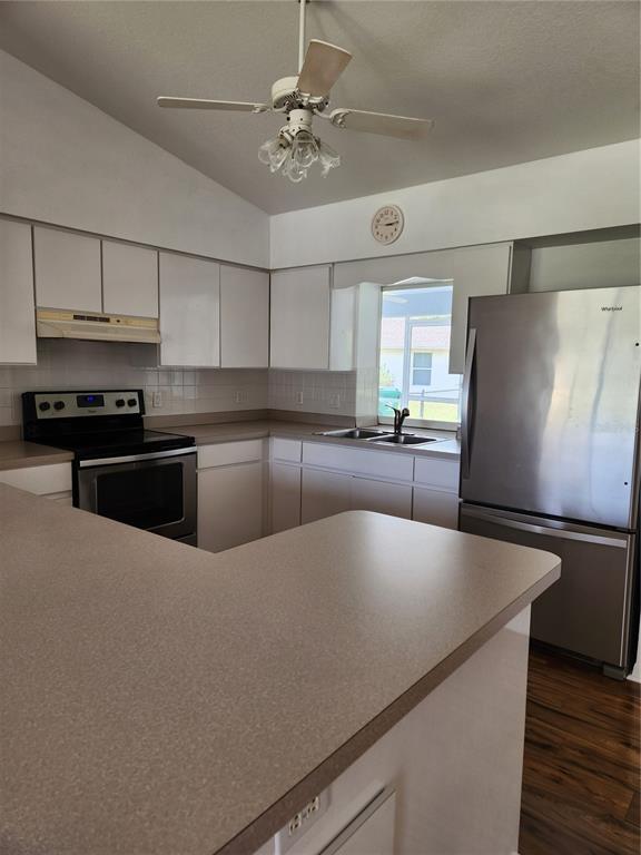 Foto del edificio - 26268 Explorer Rd