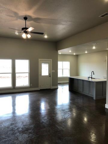 Foto del edificio - 7302 Mountain View Rd