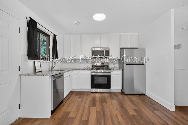 Photo - 10204 Edgefield Drive House
