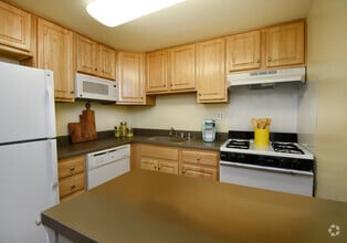 Building Photo - Winston Apartments