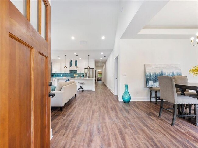 Foto del edificio - 1696 Westwood Ave SW