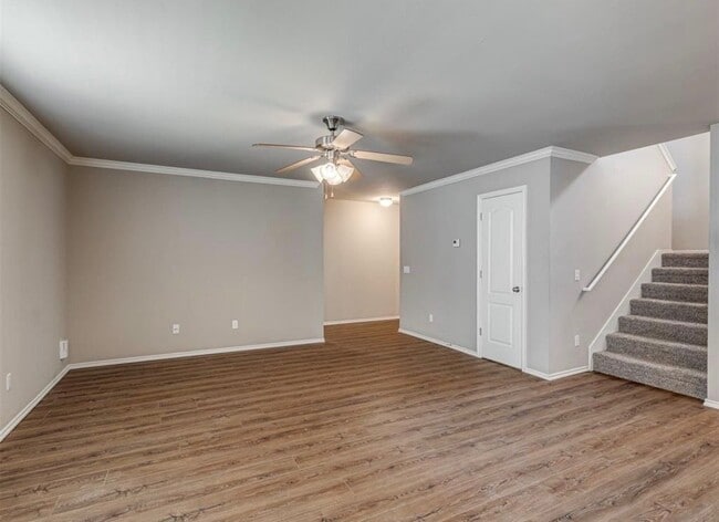 Building Photo - 9616 Gabriel Dr
