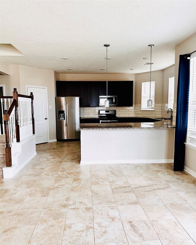 Foto del edificio - 25250 Laird Knoll St