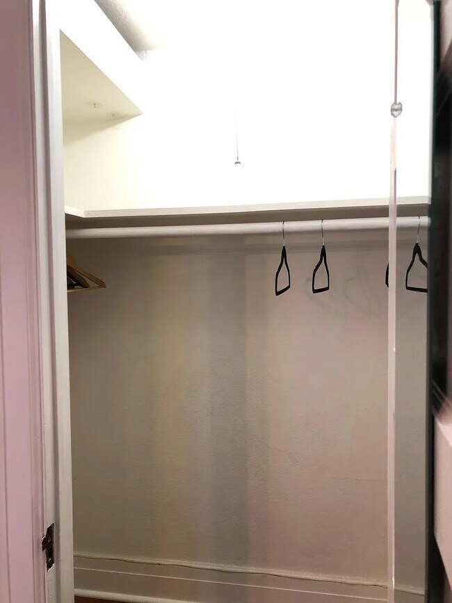 Foto del edificio - 62 W Culver St