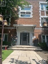 Building Photo - 3-23 Elm Grove Ave
