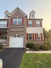 Building Photo - 379 Wheatfield Cir