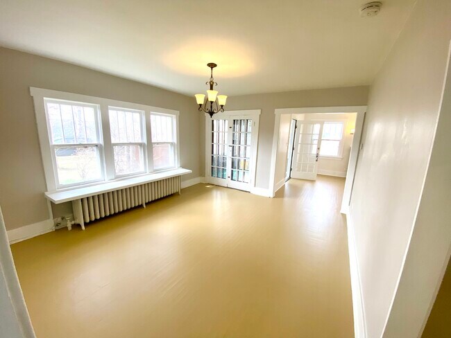Comedor - 2072 S Humboldt St