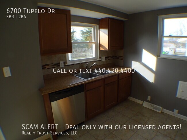 Building Photo - 6700 Tupelo Dr