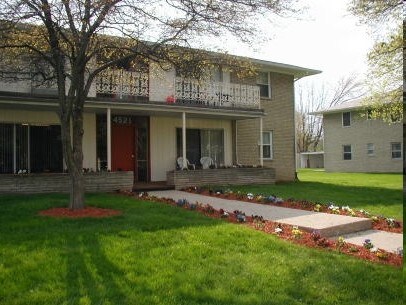 Primary Photo - 4437 Park Forest Ct