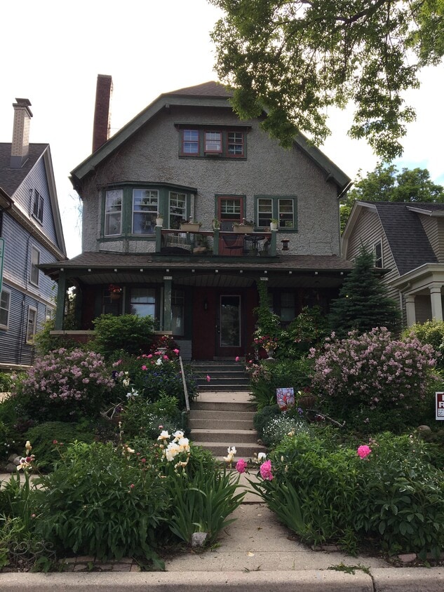 Front in spring - 2861 N Hackett Ave