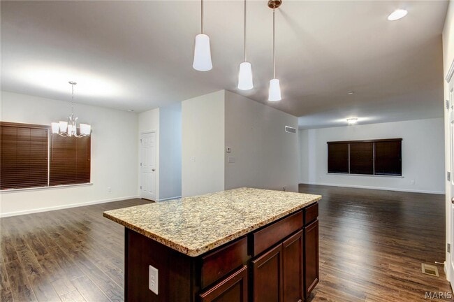 Building Photo - 9768 Wilderness Battle Cir