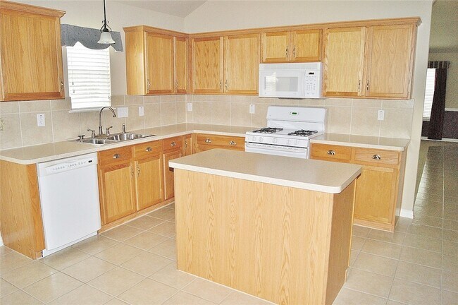 Foto del edificio - 2606 Shearwater Ct