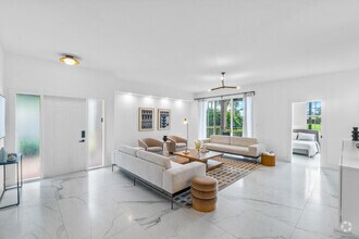 Building Photo - 5136 Lake Catalina Dr
