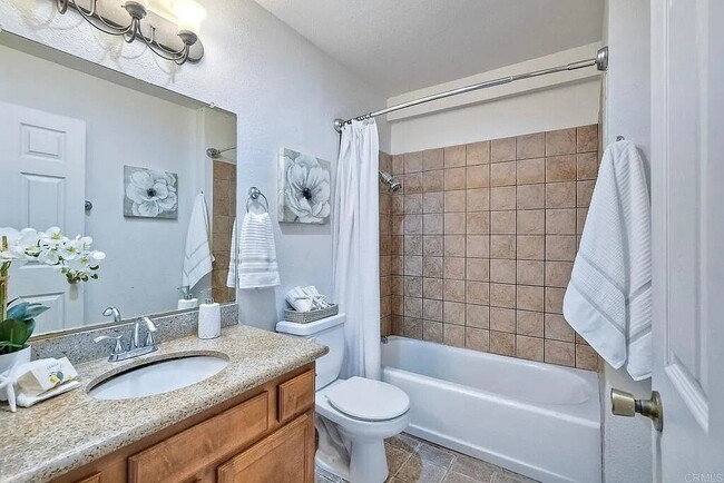 Building Photo - AWESOME ONE BEDROOM APARTMENT