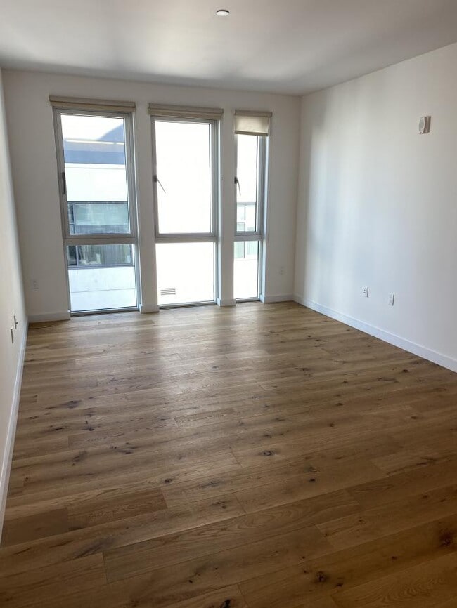 Building Photo - 1 bedroom in San Francisco CA 94102