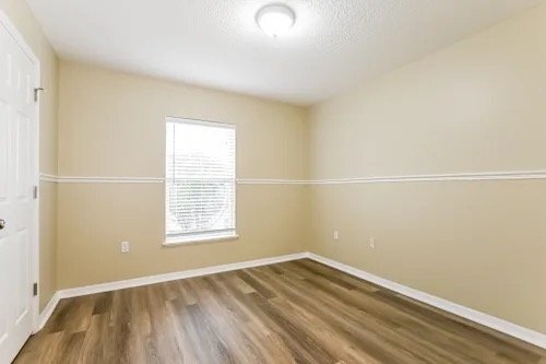 Foto del edificio - 1864 Corner Meadow Cir