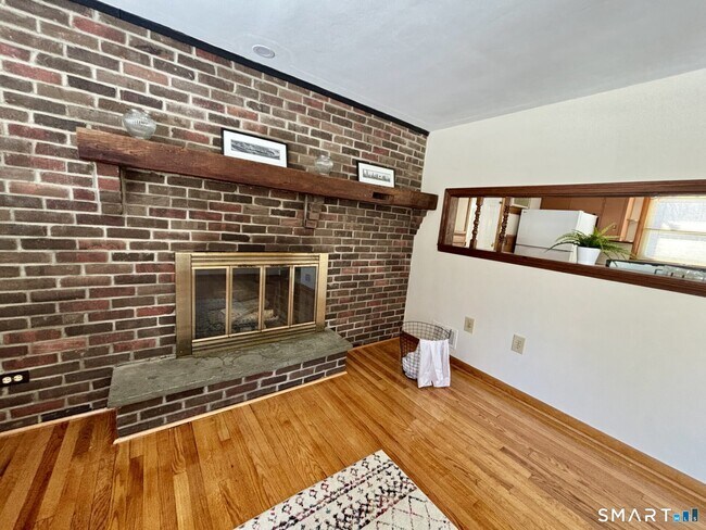 Foto del edificio - 148 Edgewood Dr