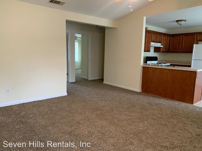 Foto del edificio - 161-163 Melody Ln NW