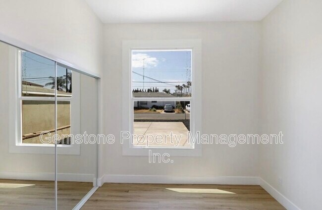 Foto del edificio - 6250 Stewart St