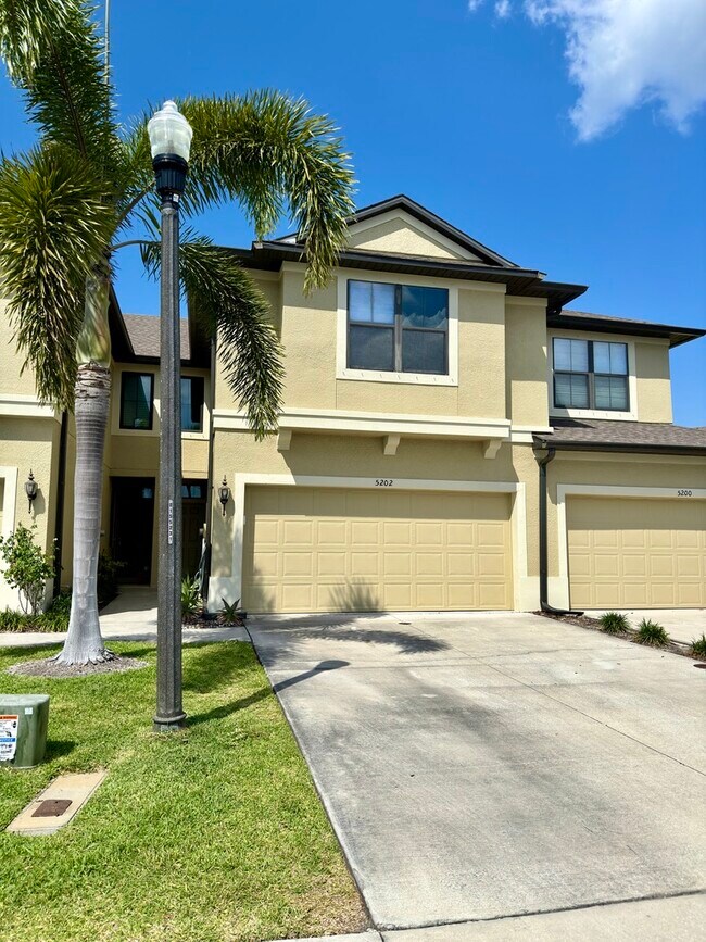 Foto del edificio - 5202 Bay Isle Cir