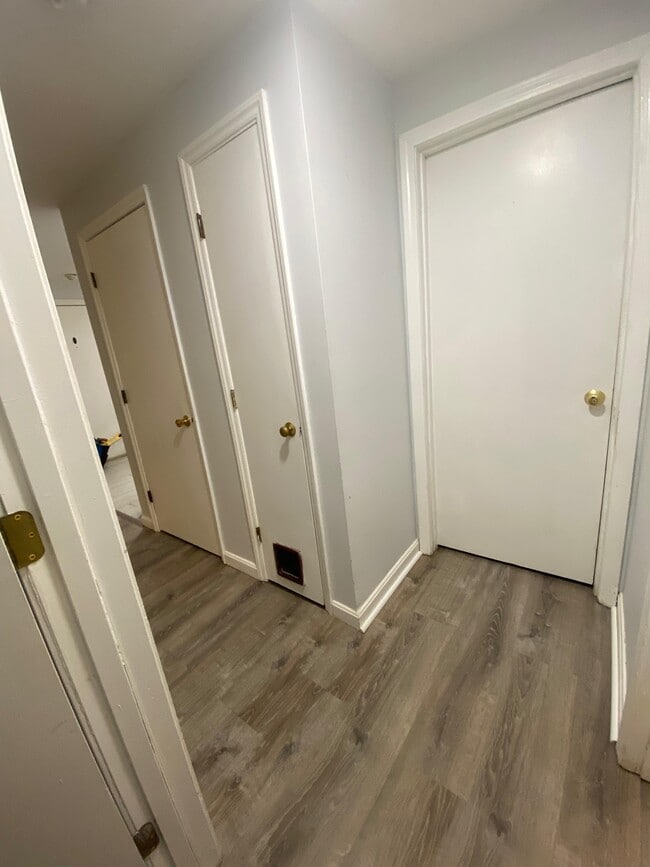 Building Photo - 1103 White Cedar Blvd