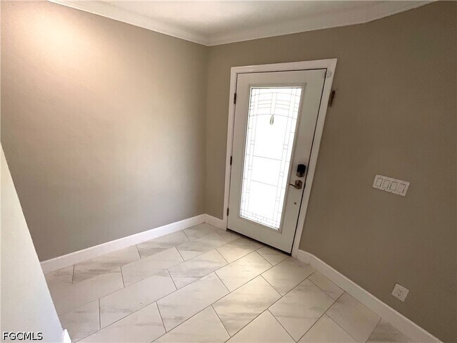 Foto del edificio - 20620 Pine Tree Ln