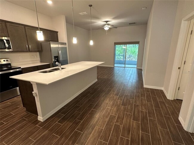Building Photo - 37 Ullman Pl