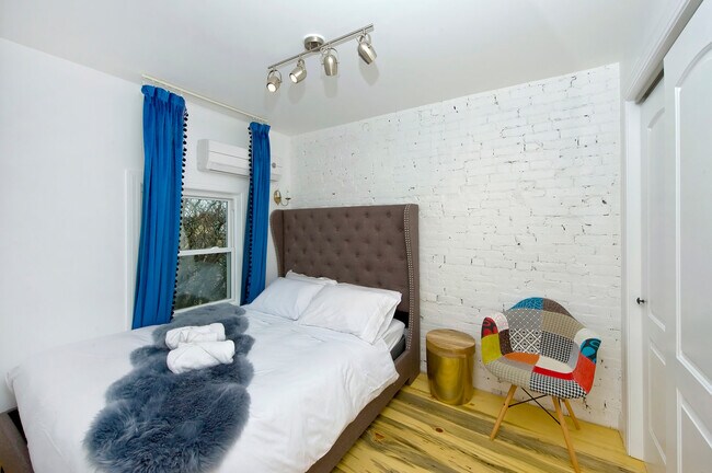 Foto del edificio - 273 Dwight St