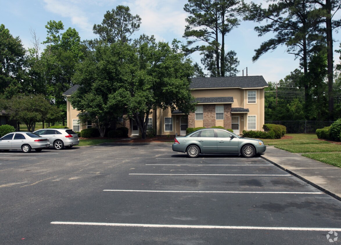 Gate Bay I & II Apartments Apartments in Conway, SC