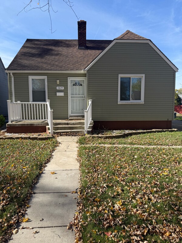 Foto principal - 18675 Beland St