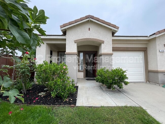 Building Photo - 779 El Caballo Dr