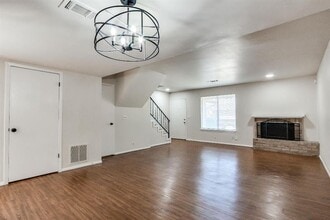 Building Photo - 9777 Hefner Village Blvd