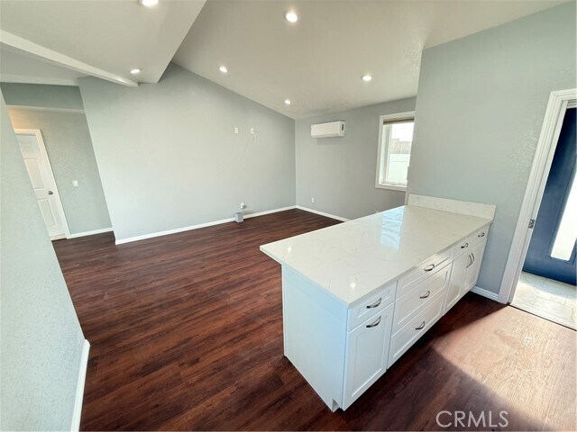 Building Photo - 973 Saltcoats Dr
