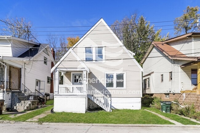 Building Photo - 104 Blackburn Ave