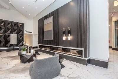 Foto del edificio - 400 W Peachtree St NW